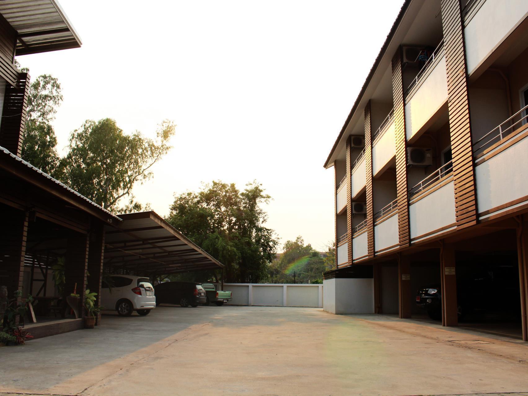Pornkasem House Hotel Chiang Rai Exterior photo
